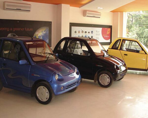 Mahindra , Reva Car Showroom ,Delhi